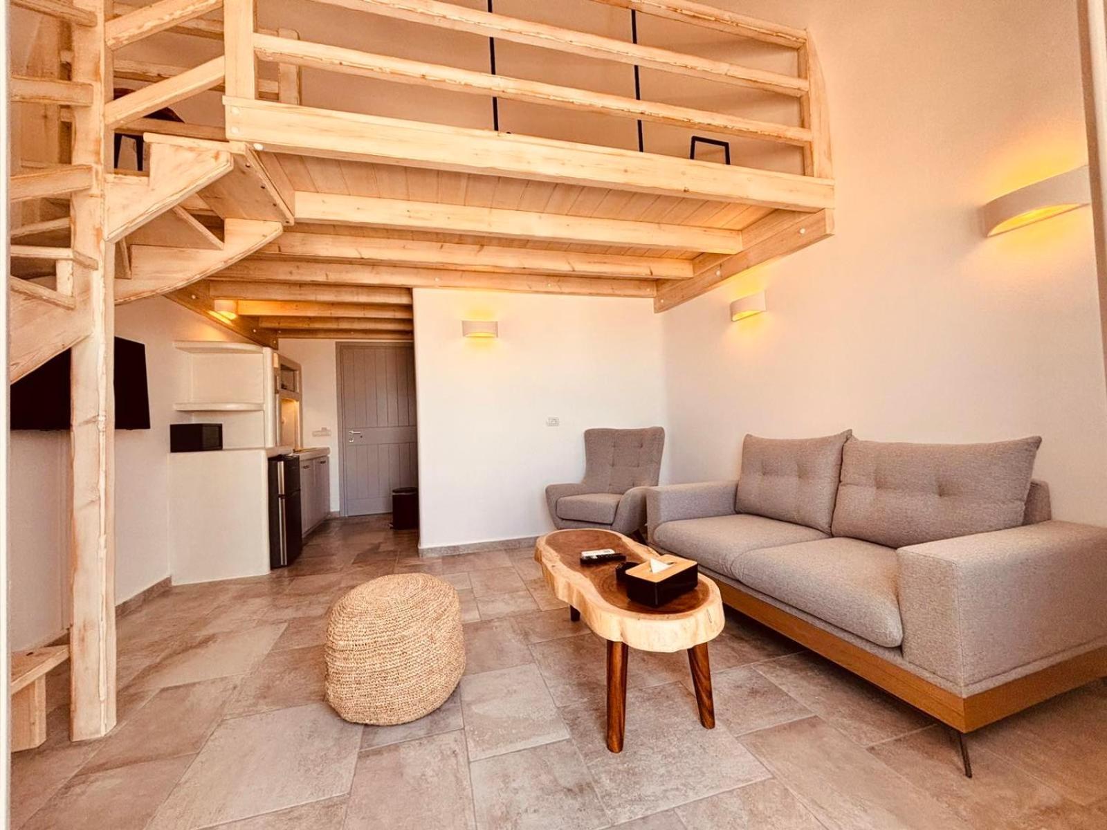 Aparthotel Anemoessa 3*