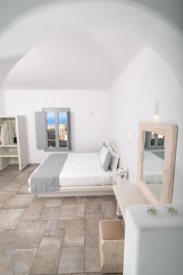 Anemoessa Aparthotel Oia